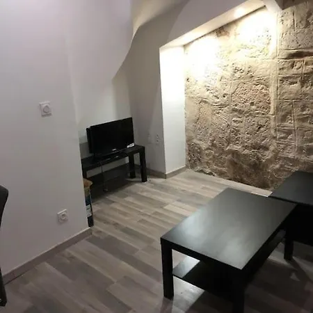 Les Balences - Jolie Studio Place Jean Jaures -wifi Apartment *