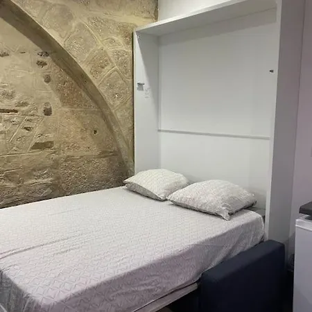 Les Balences - Jolie Studio Place Jean Jaures -wifi
